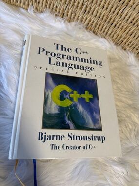 The C++ Programming Language Special Edition by Bjarne Stroustrup - White  Cover